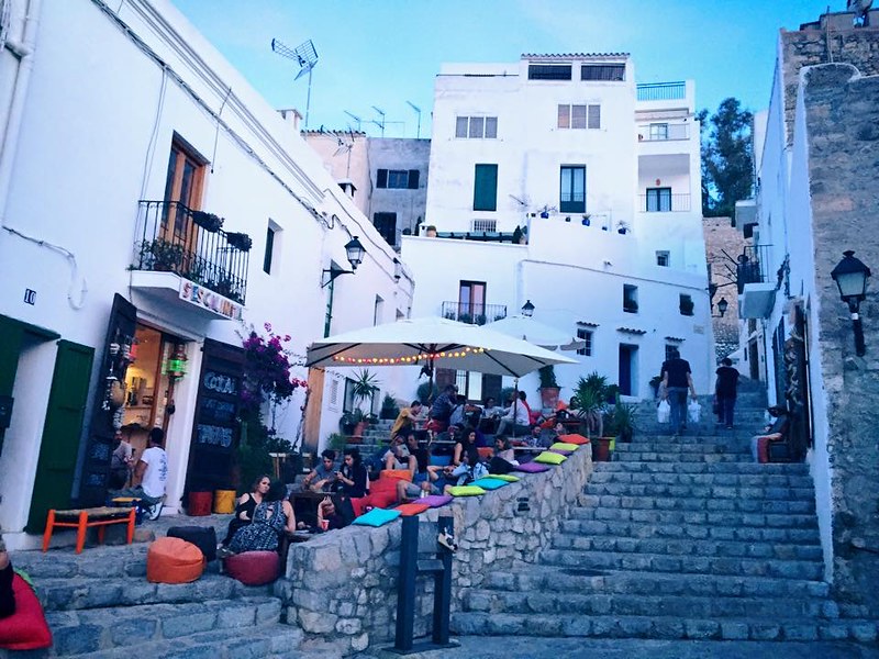 Die besten Facebook-Gruppen für Ibiza-Liebhaber