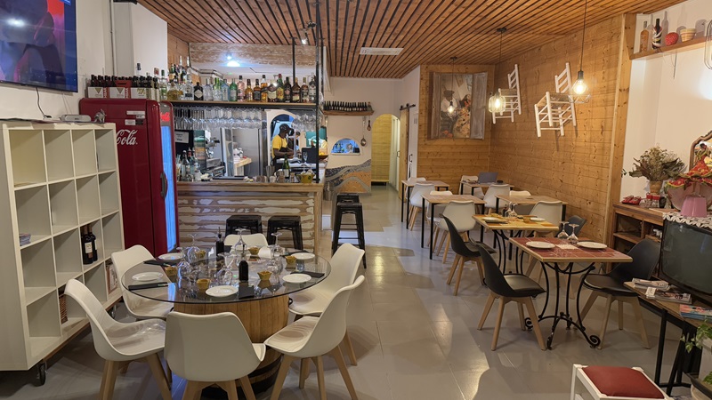 Los Bodegueros in Figueretas