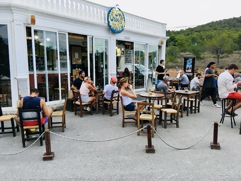 Can Jordi vor dem Aus? Sicherheitsmängel und Musikverbot belasten Kultbar