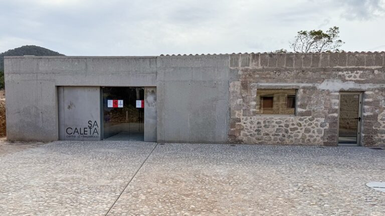 Centre dInterpretacio Sa Caleta